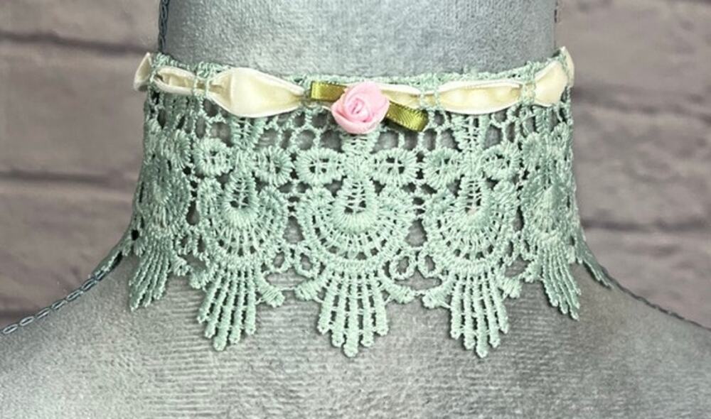 Handmade Victorian/Shabby Chic/Cottagecore Mint Green Lace Choker Necklace